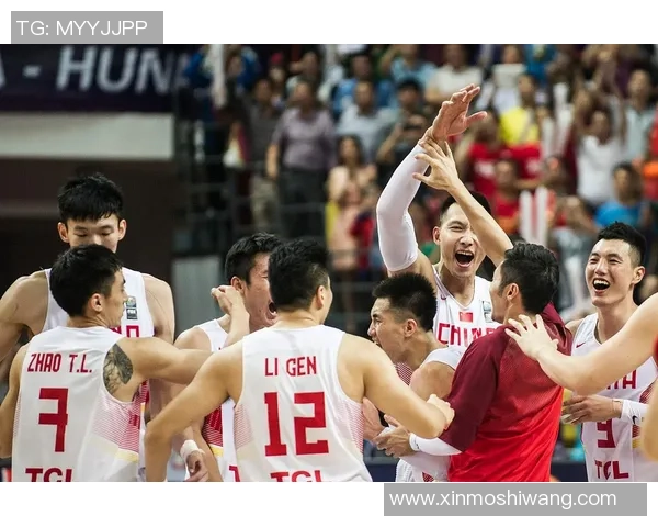 2012年中国男篮与俄罗斯队激战回顾：一场难忘的篮球盛宴与历史交锋